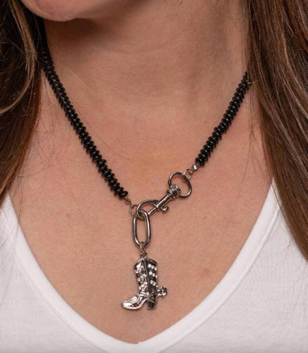 NEW WEST & CO. women's beaded necklace in black/silver